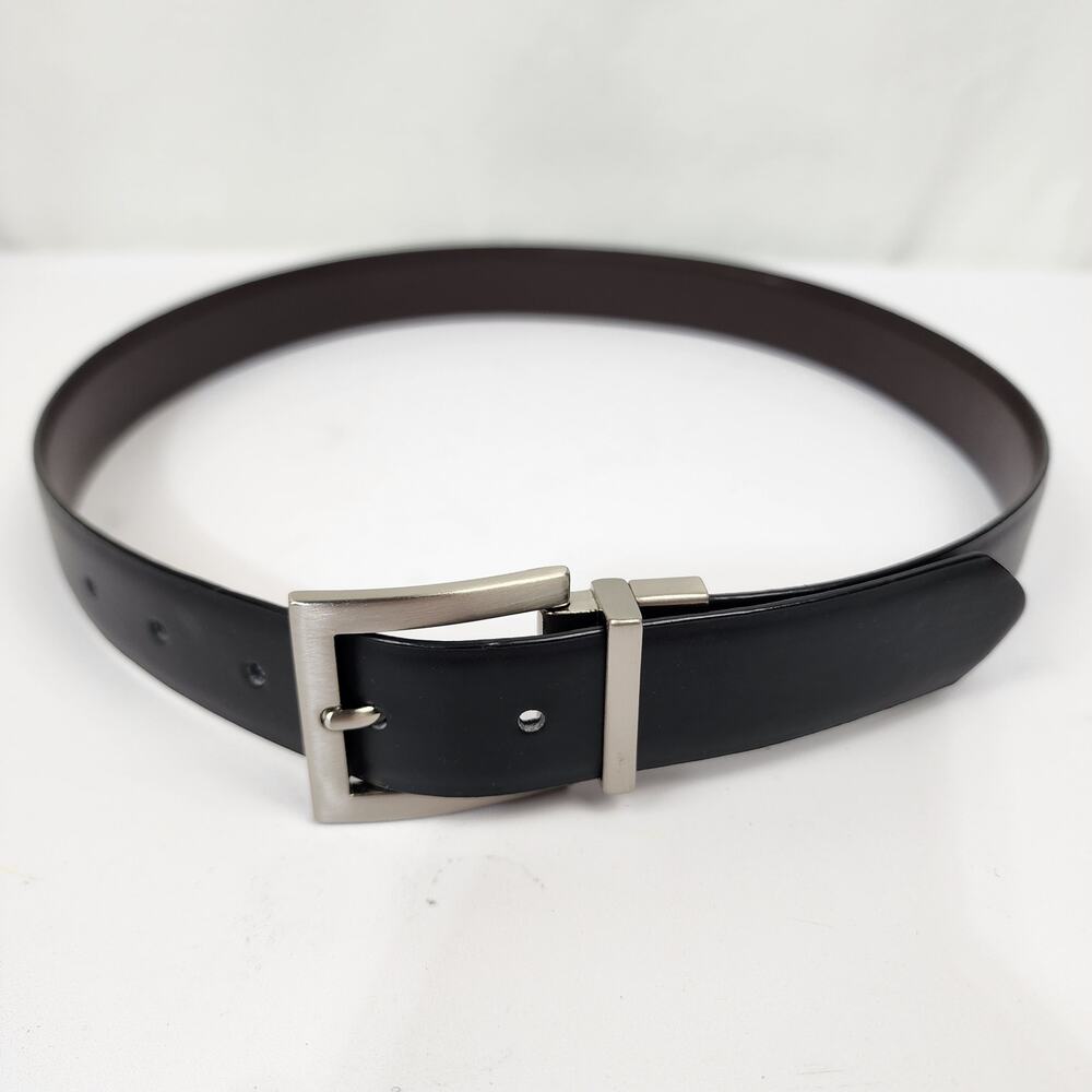 Calvin Klein Black Leather Belt Small 31" Glossy Silver Buckle #640556 EUC